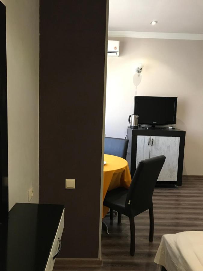 Guesthouse Aygestan Ереван Экстерьер фото