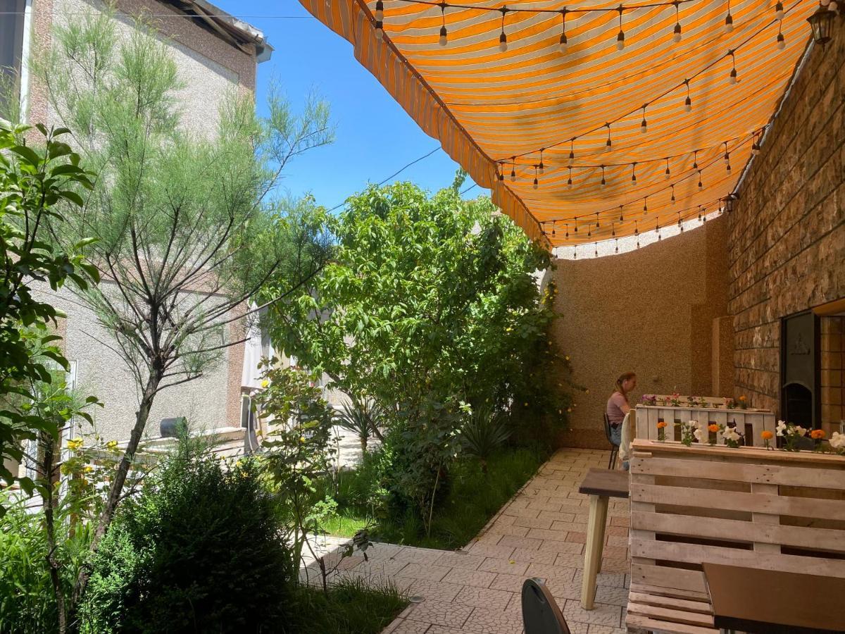 Guesthouse Aygestan Ереван Экстерьер фото
