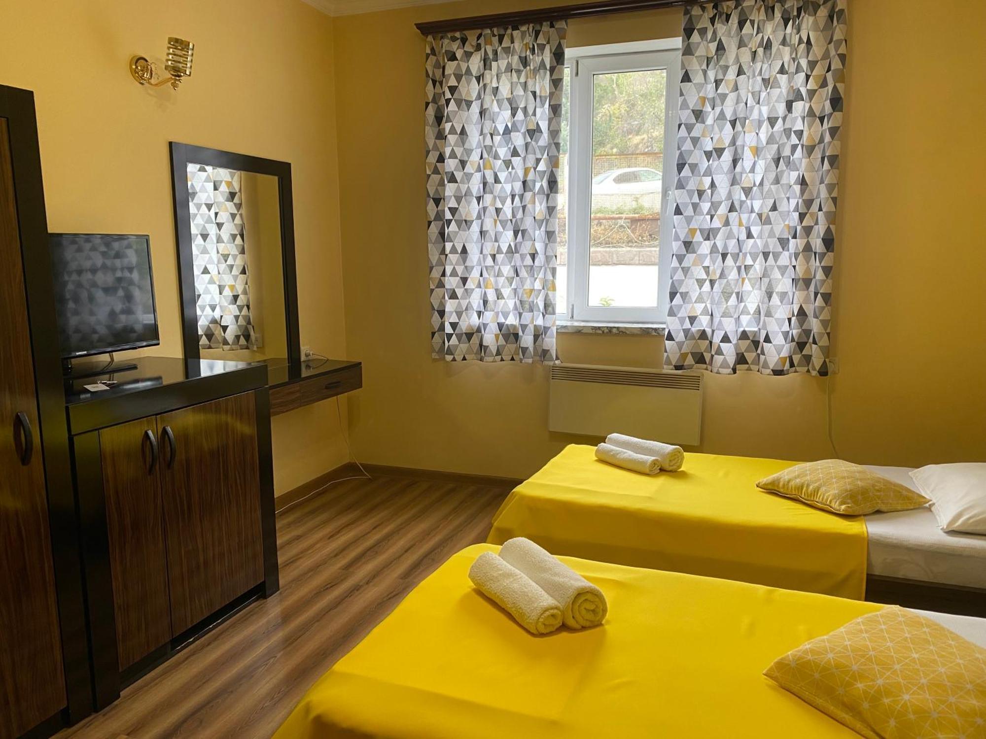 Guesthouse Aygestan Ереван Экстерьер фото